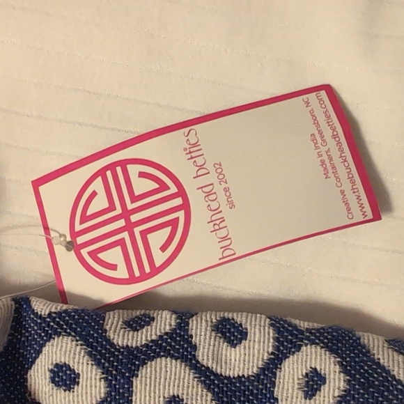 NWT Buckhead Betties Messenger Bag - Picture 5 of 16